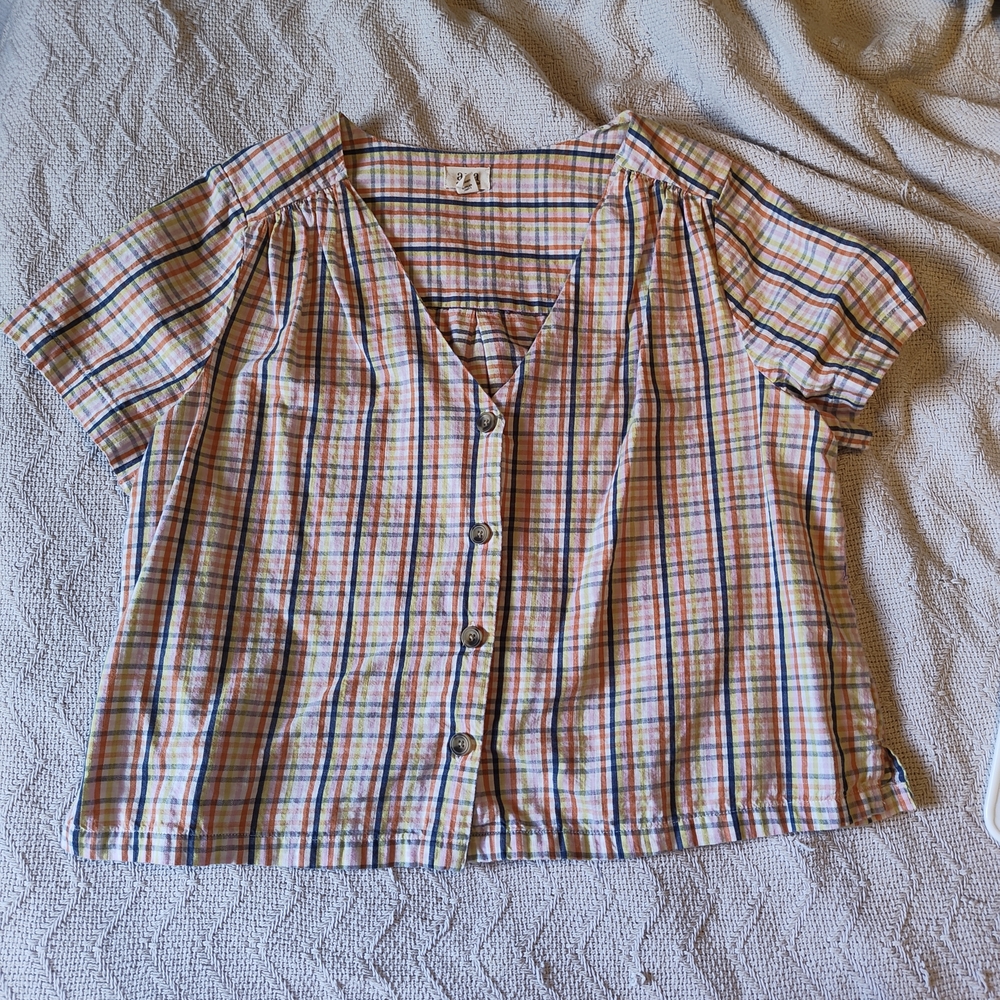 Plaid Button-Up Short Sleeve Top